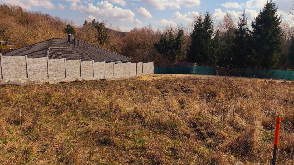Príbeh vášho bývania môže začať práve tu. Pozemok 600m²