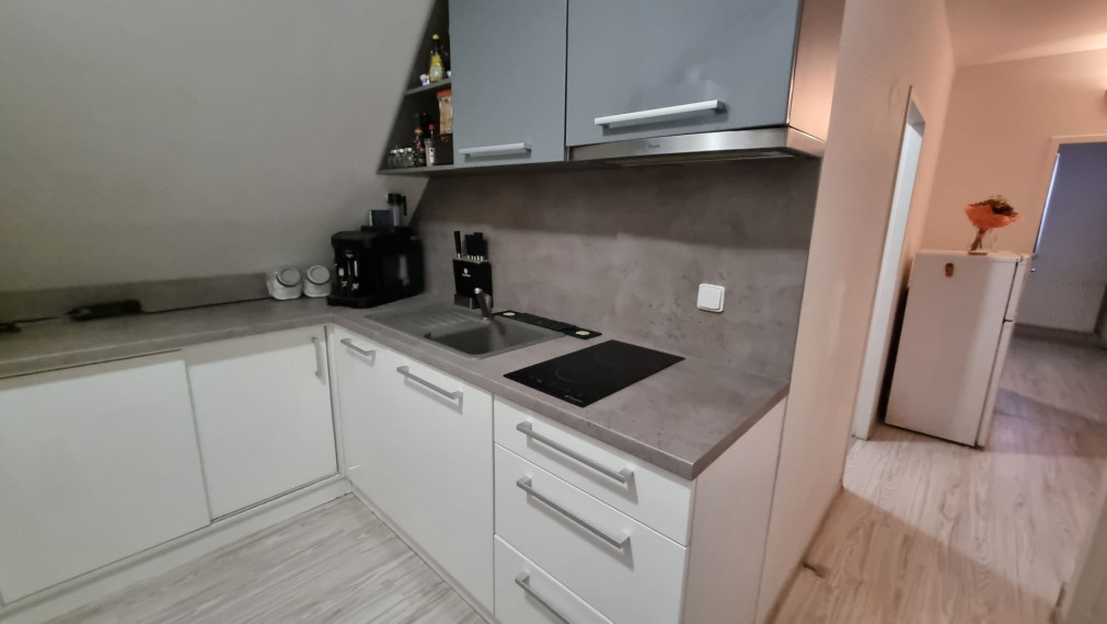 PREDAJ - PUB + dvojizbový byt - Bratislava Rača, Koľajná ul.