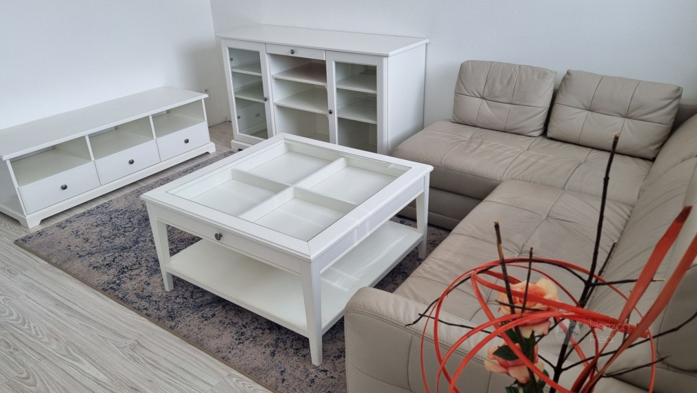 PRENÁJOM - Krásny, dizajnérom  zariadený 2-i byt v príjemnej, tichej lokalite, Stupava ul. Jána Ondruša