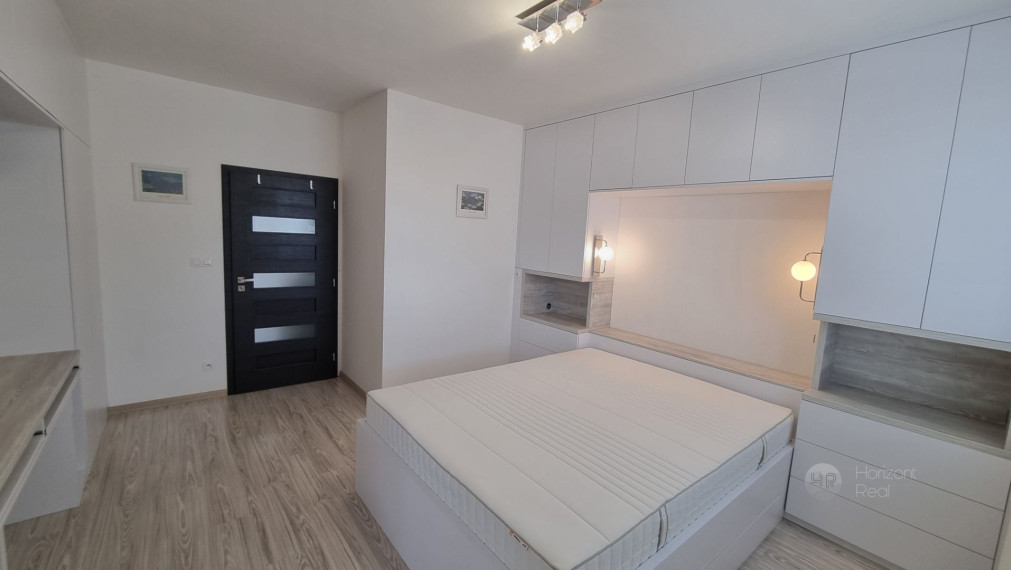 PRENÁJOM - Krásny, dizajnérom  zariadený 2-i byt v príjemnej, tichej lokalite, Stupava ul. Jána Ondruša