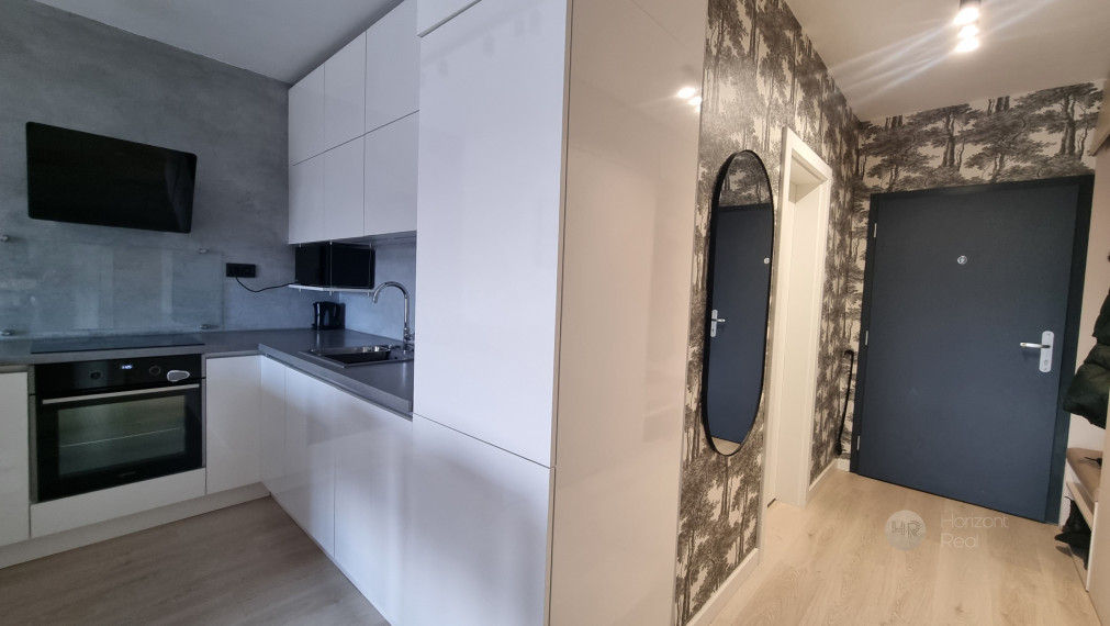 PRENÁJOM - Dizajnový 2i byt s garážovým státím v novostavbe TAMI, BA - Pri Hrubej Lúke