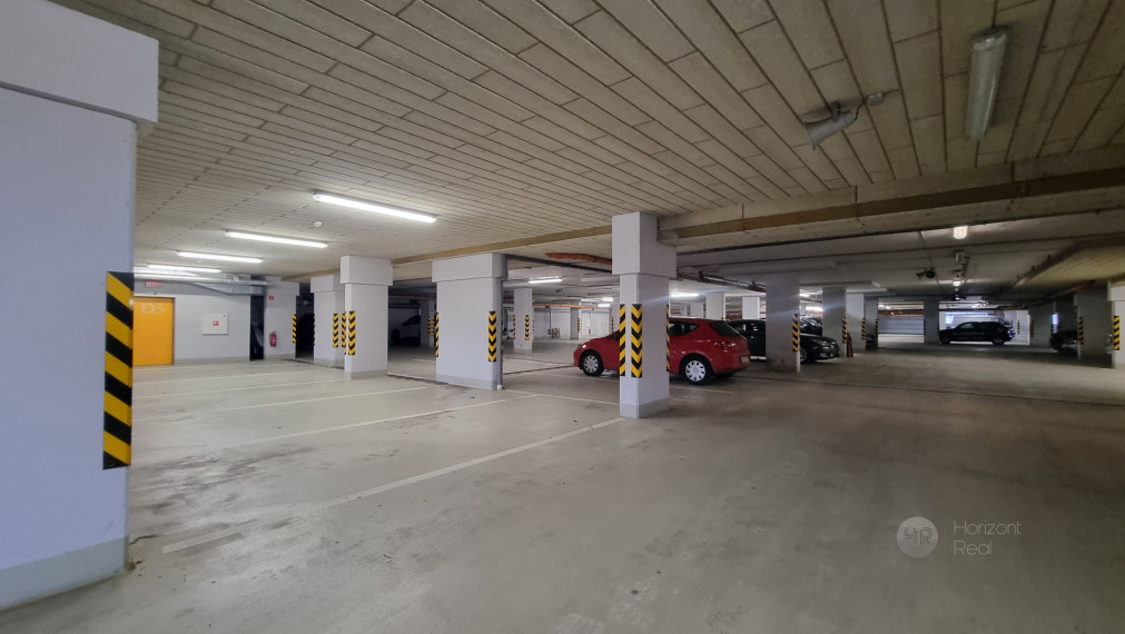 PRENÁJOM - Dizajnový 2i byt s garážovým státím v novostavbe TAMI, BA - Pri Hrubej Lúke