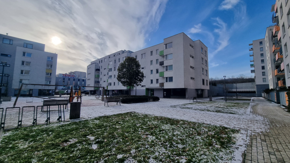 PRENÁJOM - Dizajnový 2i byt s garážovým státím v novostavbe TAMI, BA - Pri Hrubej Lúke