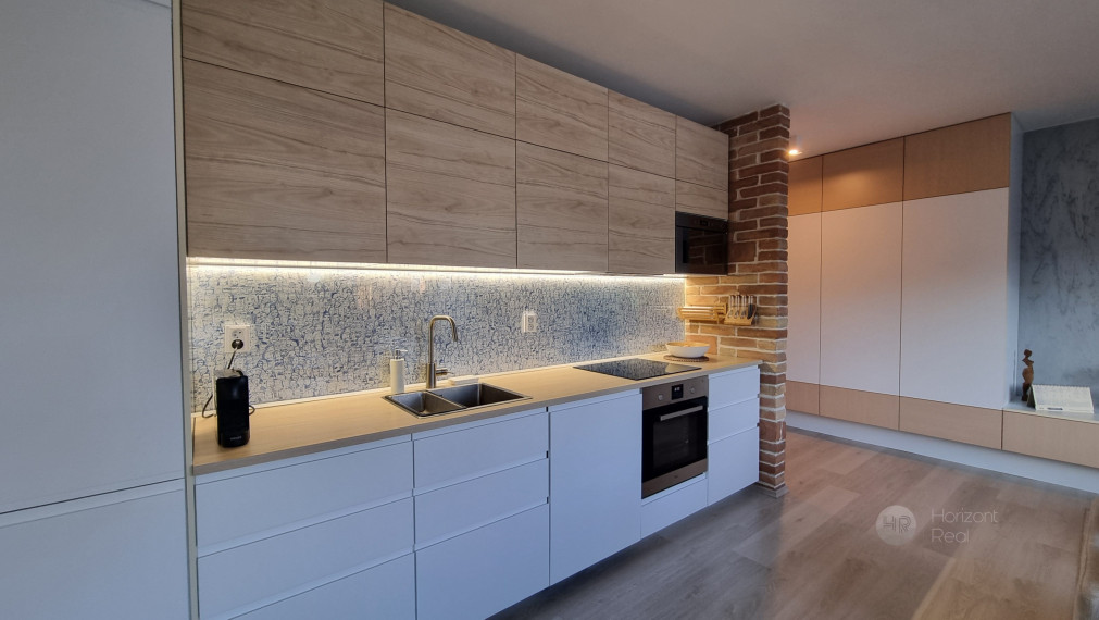 PREDAJ: Dizajnový 2i byt s garážovým miestom – ul. Martina Granca, Bratislava