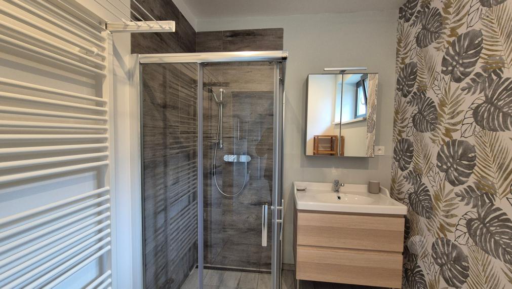 Prenájom 2-izbového bytu – Bratislava, Karlova Ves