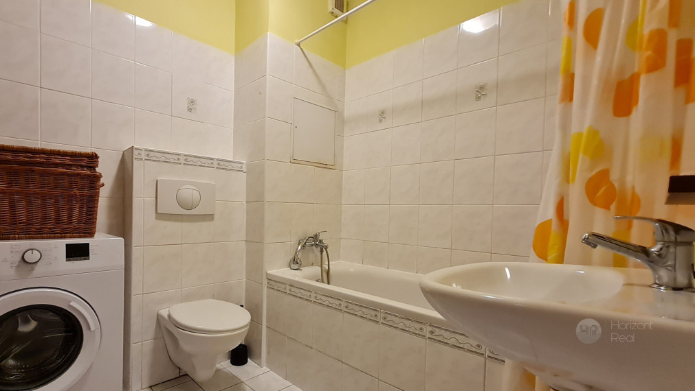 Predaj priestranný 1-izbový byt – Bratislava IV – Dúbravka, Agátová ulica