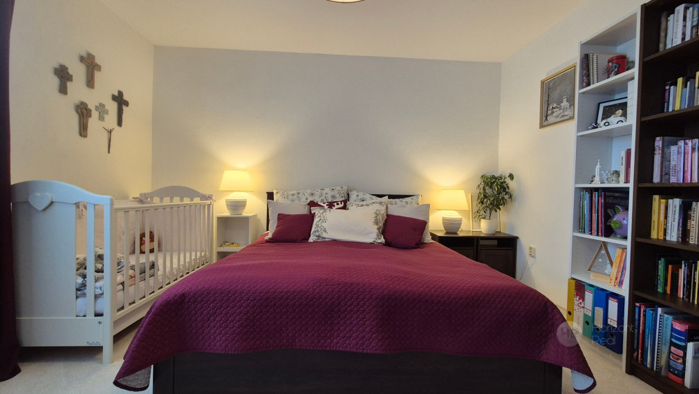 Horizont Real ponúka na predaj 3-izbový byt s lodžiou v Bratislave – Dúbravka, ul. Sekurisova