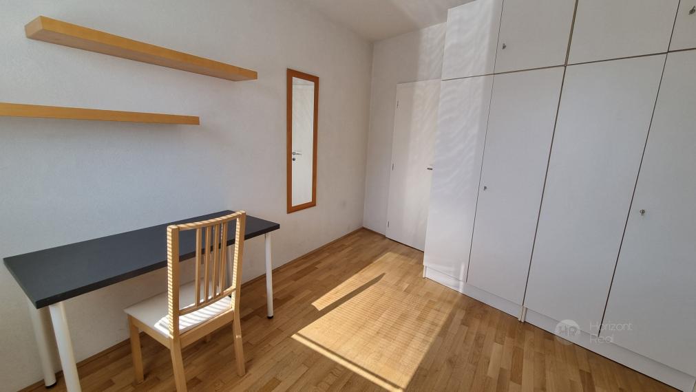 PREDAJ - PRIESTRANNÝ 4i BYT S KRÁSNYM VÝHĽADOM  – Bratislava, Ul. Ľudovíta Fullu