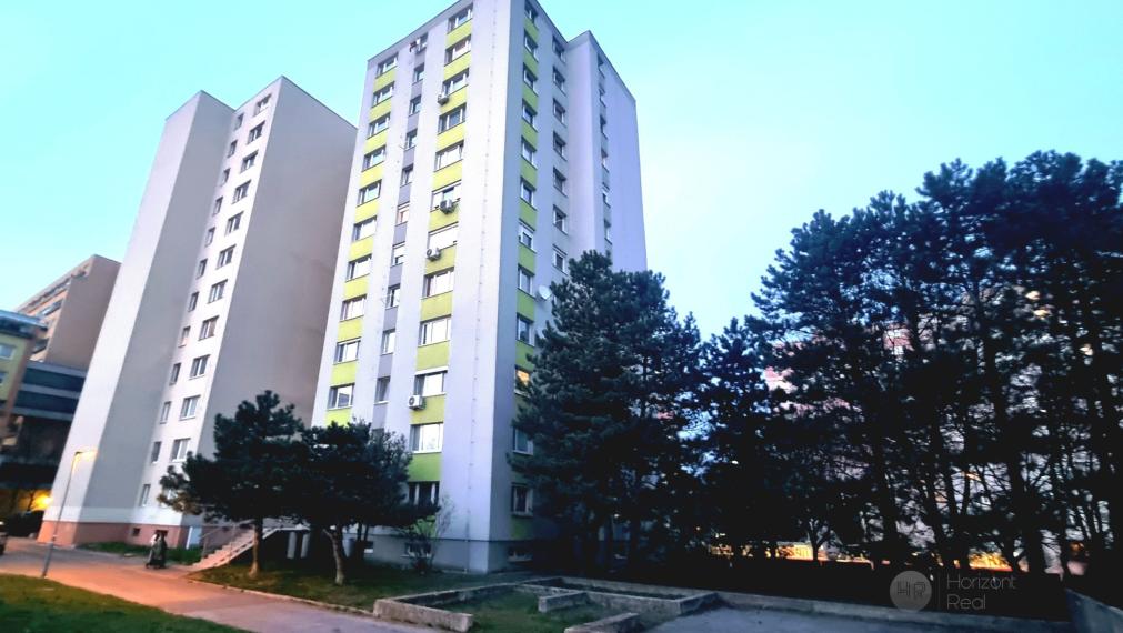 PRENÁJOM - slnečný 1-izbový byt, BRATISLAVA- Dúbravka, ul. Saratovská