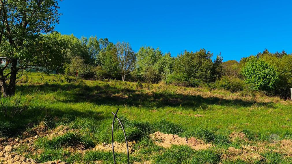 Príbeh Vášho bývania môže začať práve tu. Pozemok 598 m².
