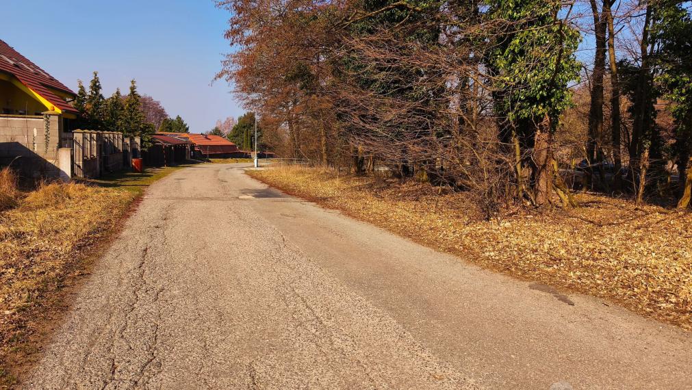 Pozemok v Jablonovom so stavebným povolením 1786 m²