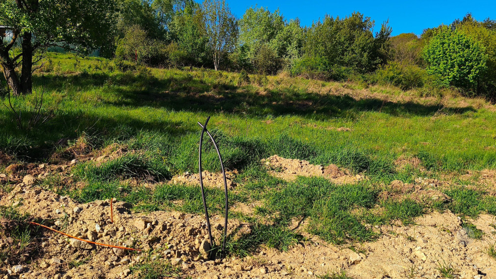 Pozemok s El. prípojkou - Lamač, Zečák 598 m².