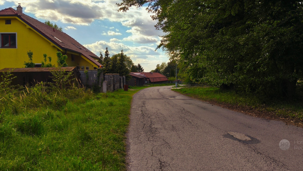 Pozemok so stavebným povolením v Jablonovom - 1 786 m²