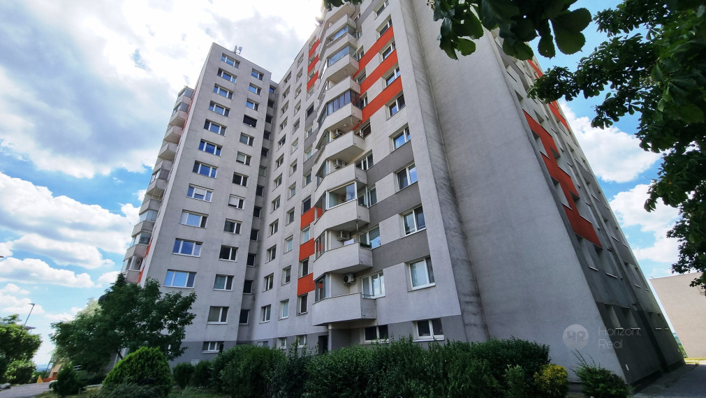 PREDAJ - Luxusný, priestranný 3i byt po špičkovej rekonštrukcii s výhľadom na Rakúsko – Jamnického, Karlova Ves