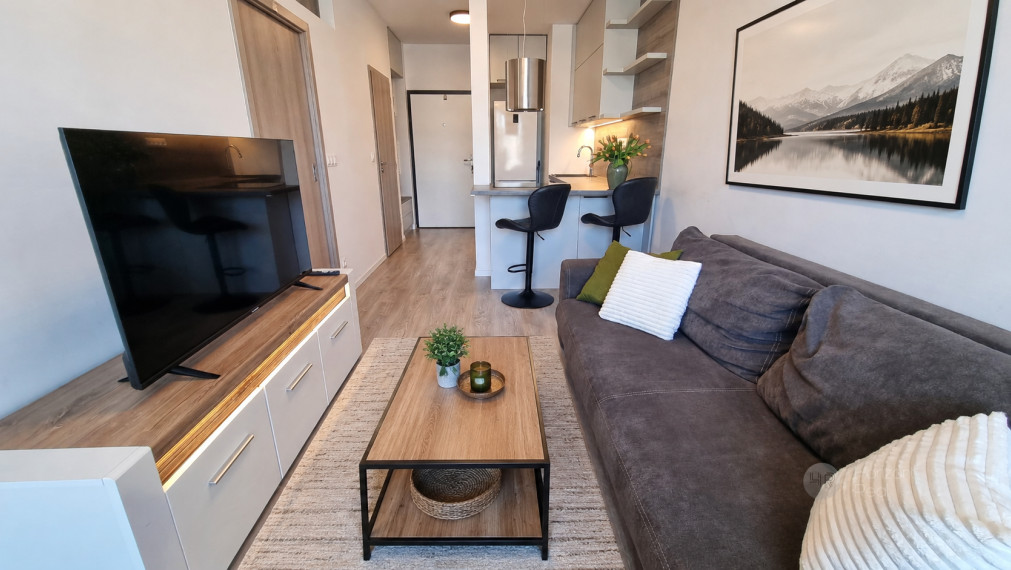 PREDAJ - Dizajnový, kompletne zariadený 1,5-izbový byt s balkónom v novostavbe Slnečnice - BA, ul. Z. Chalupovej