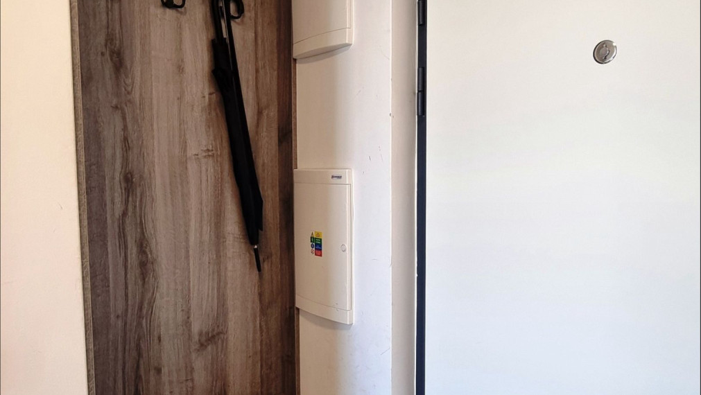 PREDAJ - Dizajnový, kompletne zariadený 1,5-izbový byt s balkónom v novostavbe Slnečnice - BA, ul. Z. Chalupovej