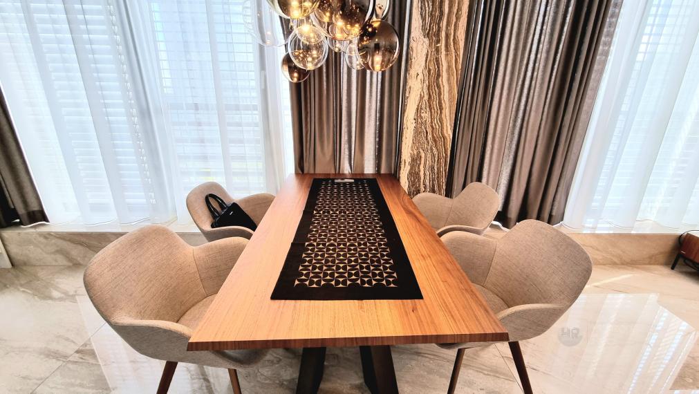 PREDAJ: Luxus, elegancia a dokonalosť- 4i byt s dvojgarážou vo FIVE STAR REZIDENCE - Bratislava, Staré mesto