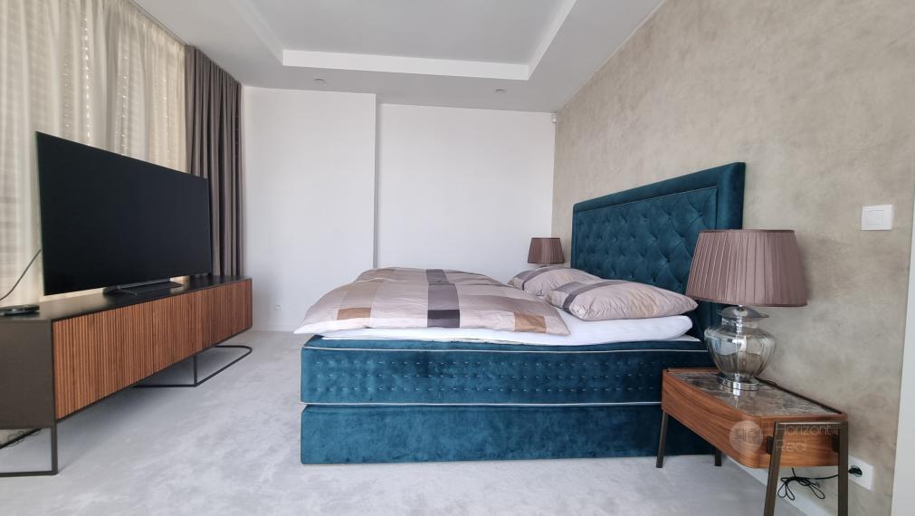 PREDAJ: Luxus, elegancia a dokonalosť- 4i byt s dvojgarážou vo FIVE STAR REZIDENCE - Bratislava, Staré mesto