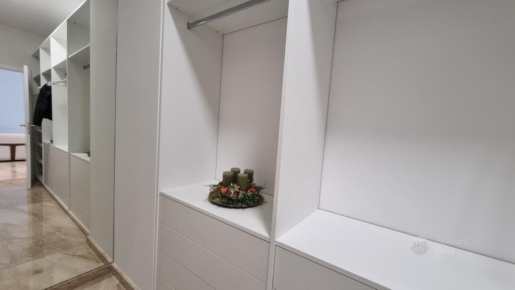 PREDAJ: Luxus, elegancia a dokonalosť- 4i byt s dvojgarážou vo FIVE STAR REZIDENCE - Bratislava, Staré mesto