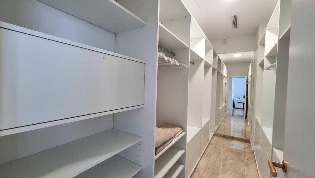 PREDAJ: Luxus, elegancia a dokonalosť- 4i byt s dvojgarážou vo FIVE STAR REZIDENCE - Bratislava, Staré mesto