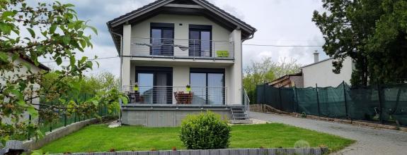 PRENÁJOM – 5-izbový rodinný dom v blízkosti prírody - Stupava, Lesná ul.