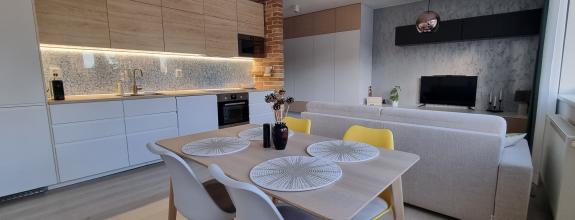 PREDAJ: Dizajnový 2i byt s garážovým miestom – ul. Martina Granca, Bratislava