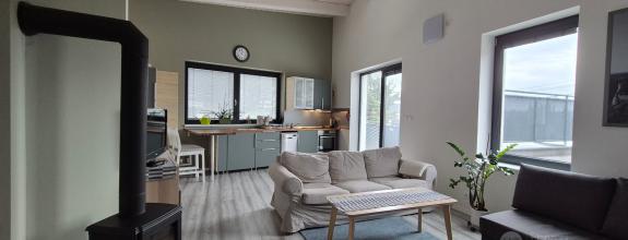 Prenájom 2-izbového bytu – Bratislava, Karlova Ves