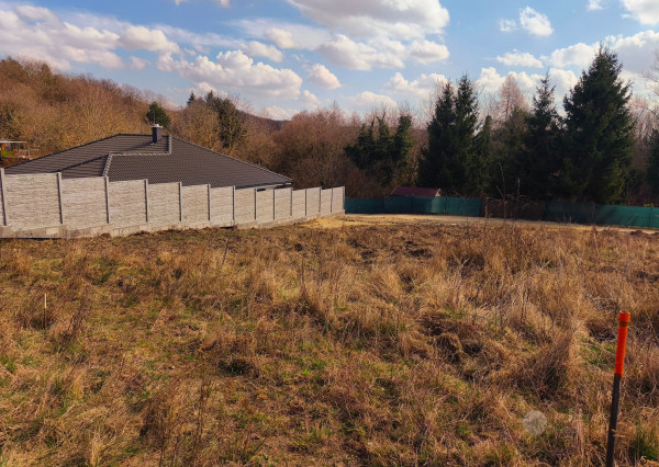Príbeh vášho bývania môže začať práve tu. Pozemok 600m²